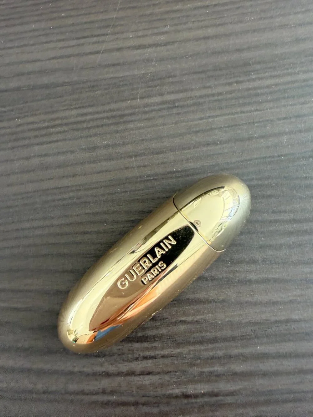 Guerlain Rouge G Le Strassé Case and lipstick